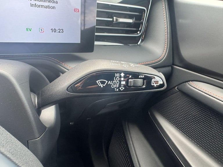 2025 MG MG HS 1.5 Hybrid+ Trophy SUV 5dr Petrol Hybrid Auto Euro 6 (s/s) (224 ps) ESTATE Petrol/E...