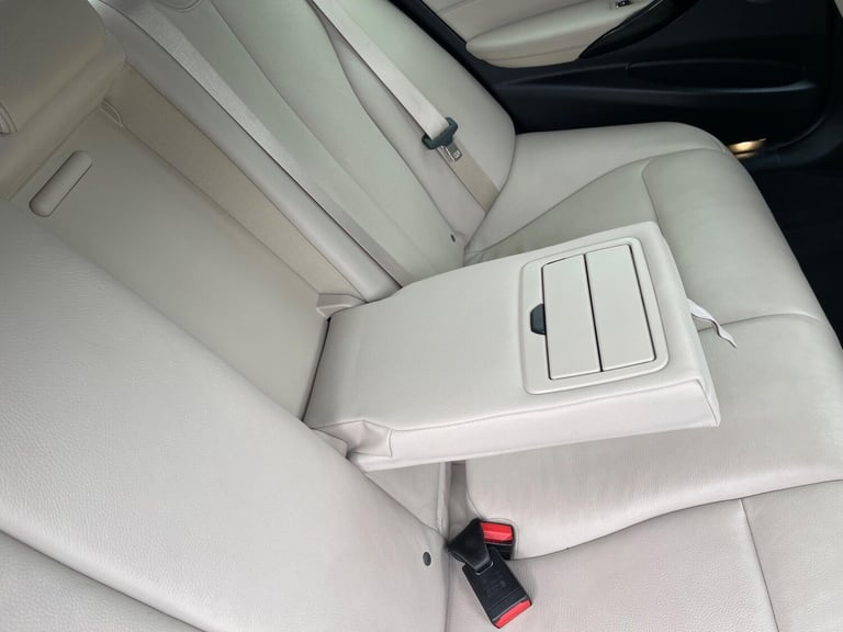 2016 BMW 3 Series 2.0 318d M Sport Auto Euro 6 (s/s) 4dr SALOON Diesel Automatic