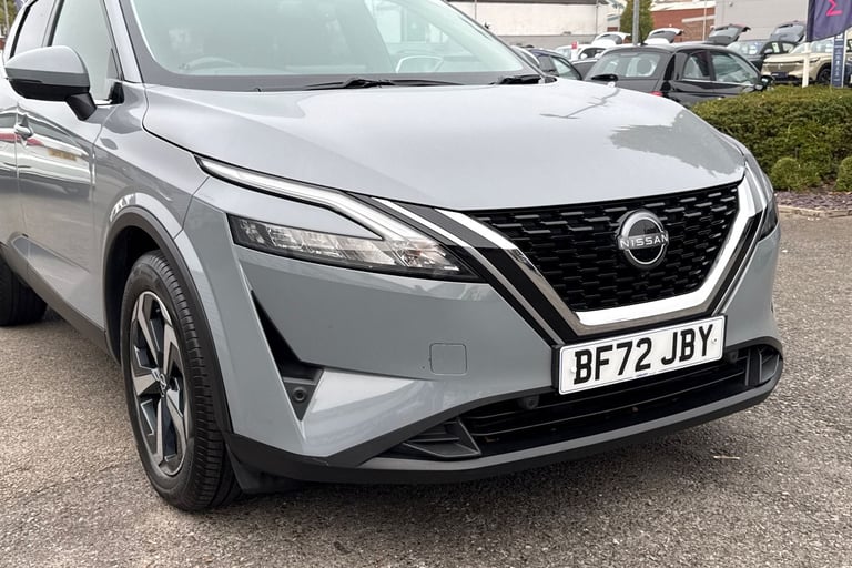 2022 Nissan Qashqai 1.3 DIG-T MHEV N-Connecta XTRON Euro 6 (s/s) 5dr SUV PETROL Automatic