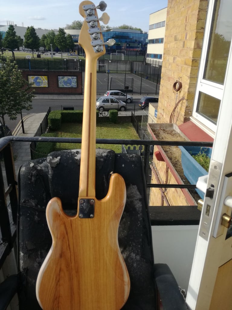 fender precision bass usa 1978 .