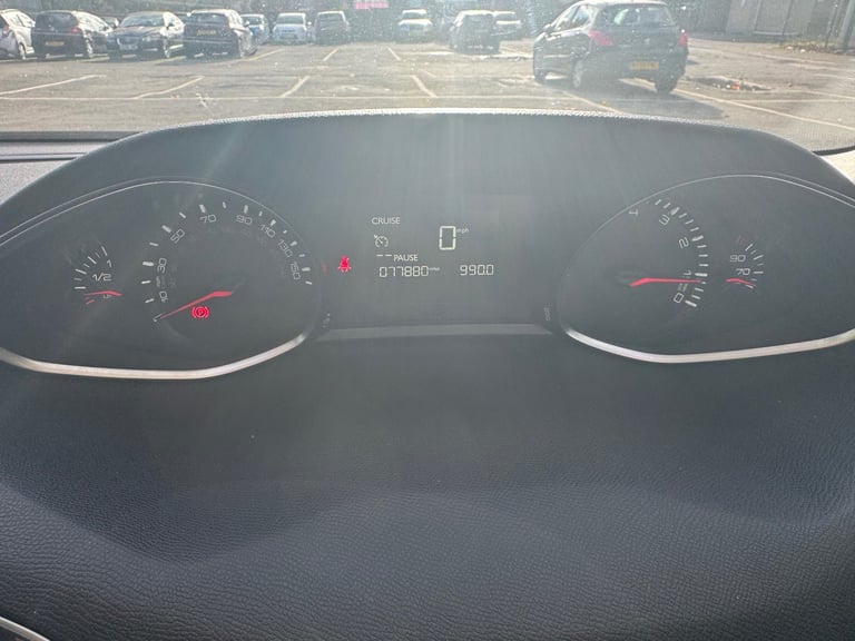 Peugeot, 308, Hatchback, 2015, Manual, 1199 (cc), 5 doors