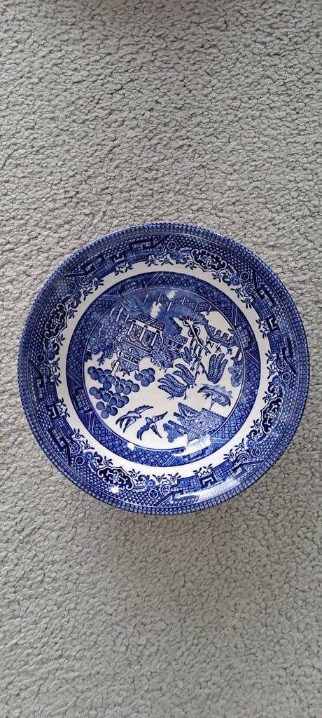 Churchill  dinner set