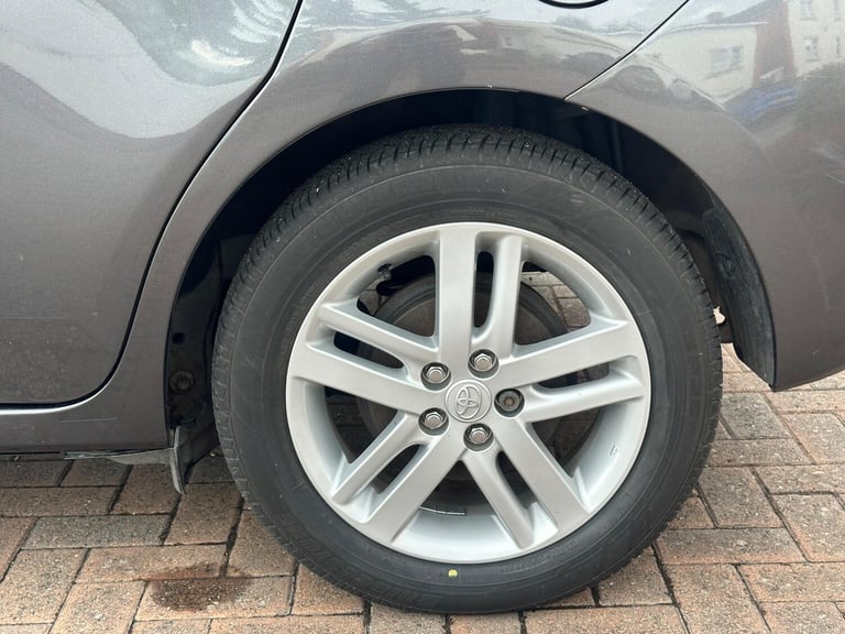 2011 Toyota Verso 1.33 Dual VVT-i T Spirit Euro 5 5dr MPV Petrol Manual