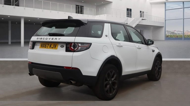 2017 Land Rover Discovery Sport 2.0 TD4 180 SE Tech 5dr Auto ESTATE DIESEL Automatic
