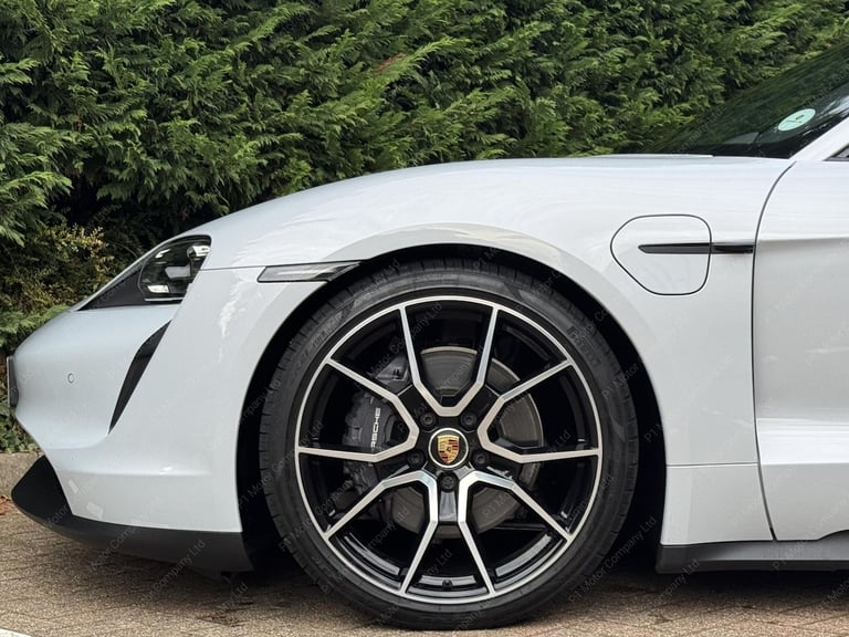 2023 Porsche Taycan Performance Plus 93.4kWh Saloon 4dr Electric Auto RWD (11kW Charger) (476 p S...