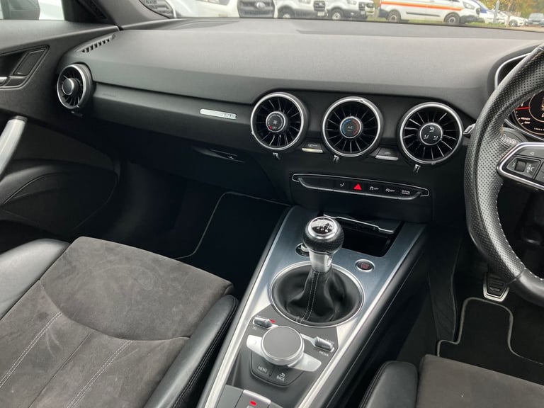 2015 Audi TT 2.0T FSI S Line 2dr Coupe PETROL Manual