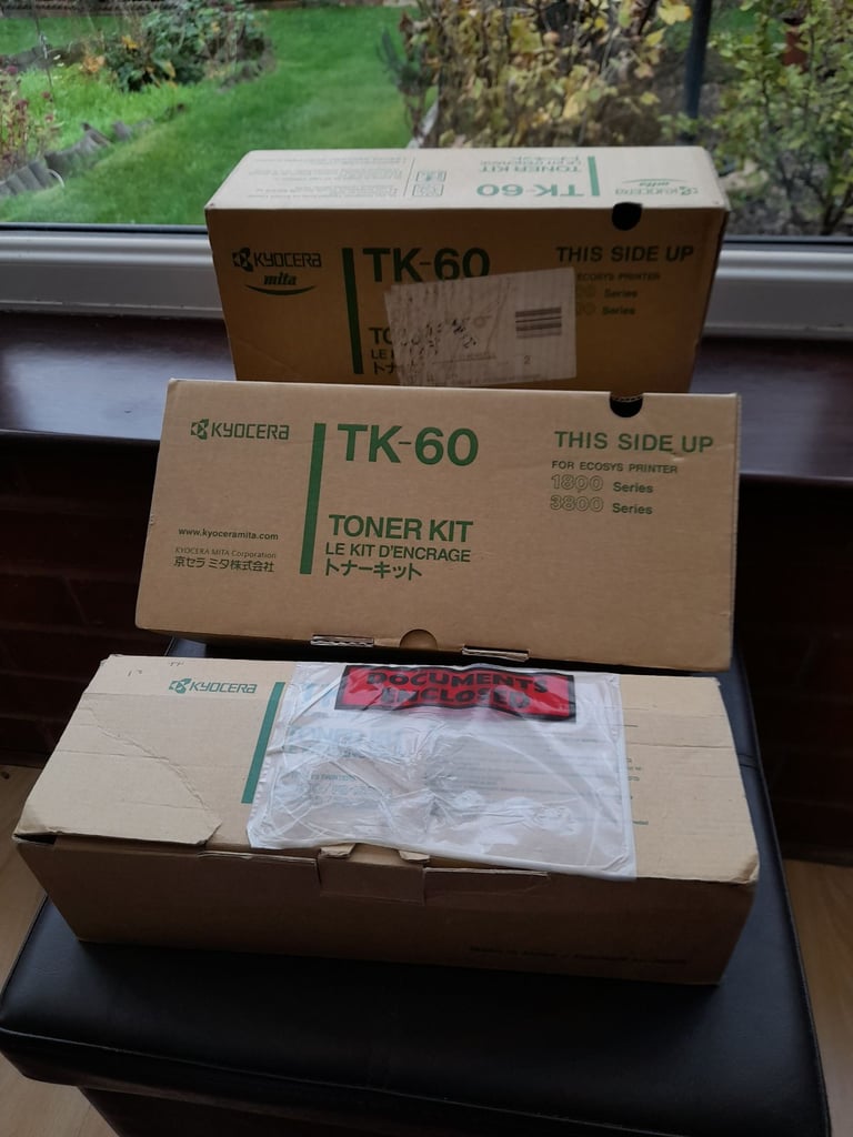 TK-60 x2  TK-9 x1 TONER KITS