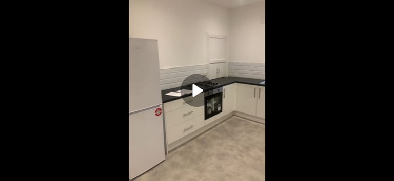 Large 2 Bedroom Flat - G64 Area