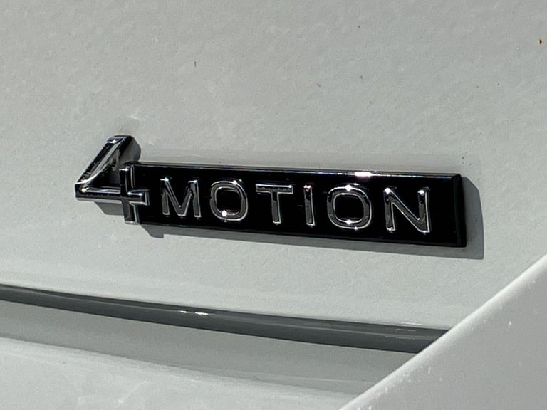 2022 Volkswagen T-Roc 2.0 TSI 4MOTION R-Line 5dr DSG Hatchback PETROL Automatic