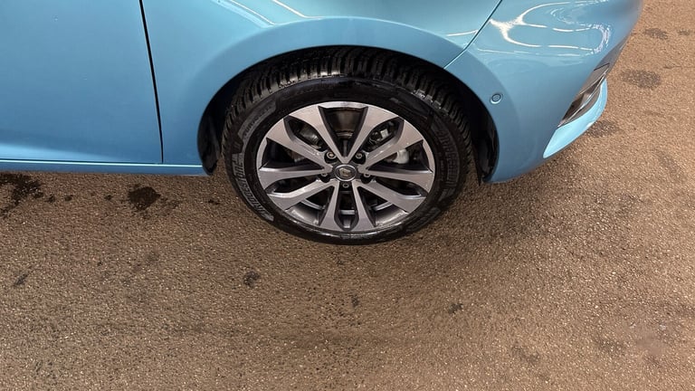 2022 Renault Zoe 100kW GT Line + R135 50kWh Rapid Charge 5dr Auto HATCHBACK ELECTRIC Automatic
