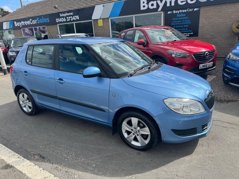 SKODA FABIA 1.2 SE Blue Manual Petrol 2014