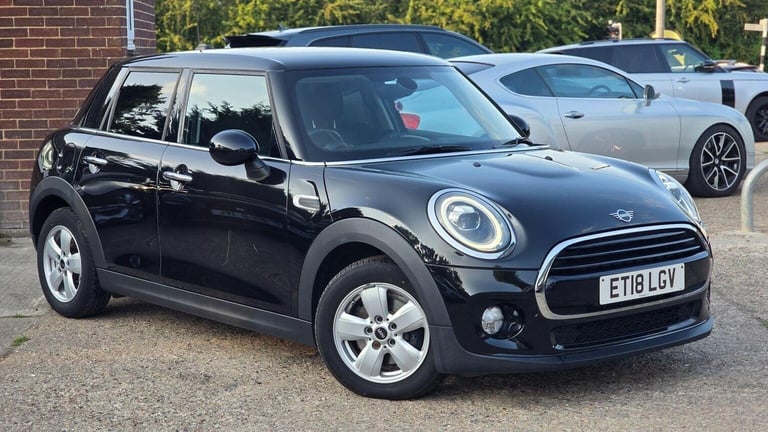 MINI HATCH 1.5 Cooper Euro 6 (s/s) 5dr 2018