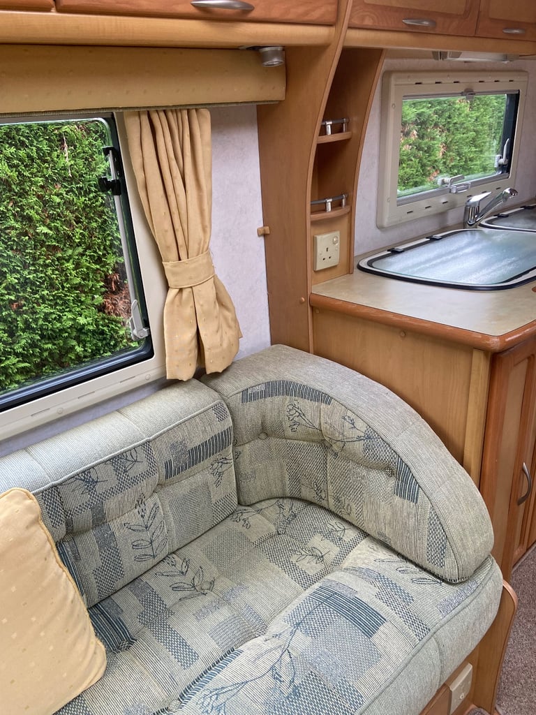 Compass Magnum Classic 2 Berth Caravan 