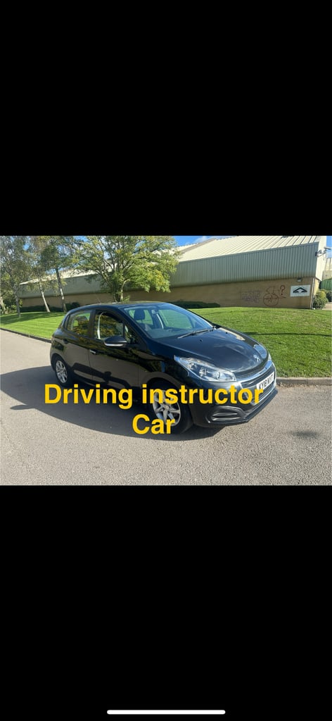 image for Driving instructor car 2018 Peugeot 208 1.2