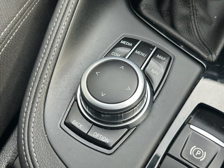 2019 BMW X1 1.5 18i GPF Sport SUV 5dr Petrol DCT sDrive Euro 6 (s/s) (140 ps) ESTATE Petrol Autom...