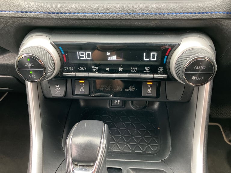 2020 Toyota RAV4 2.5 VVT-i Hybrid Dynamic 5dr CVT SUV PETROL/ELECTRIC Automatic