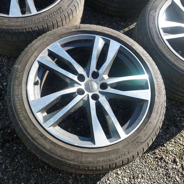 Diamond cut Audi a6 a7 a8 19 alloy wheels 5 x 112 with bridgestone tyres