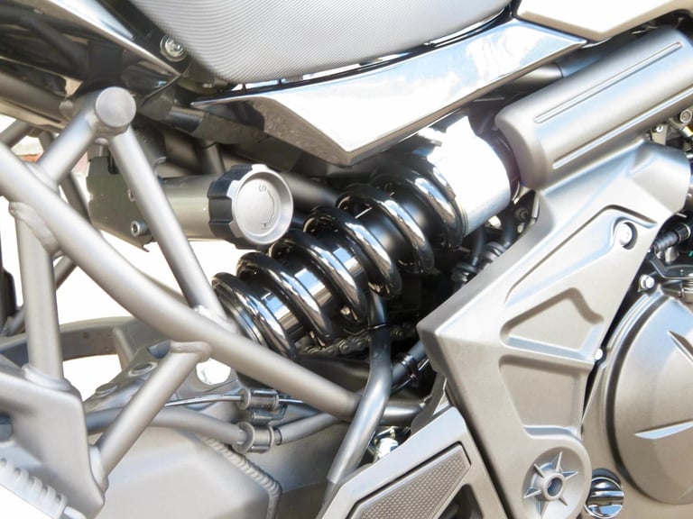 KAWASAKI VERSYS 650 2025