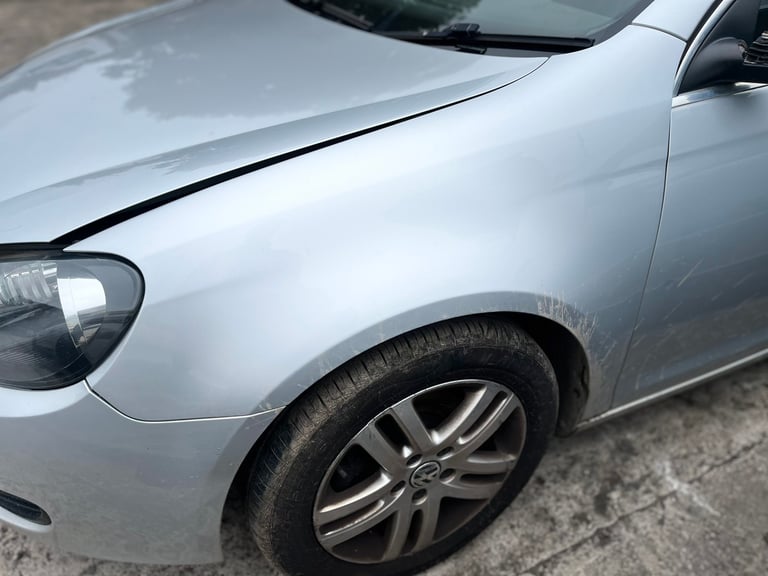 VW GOLF MK6 ESTATE FOR BREAKING IN SILVER LA7W 08-12 