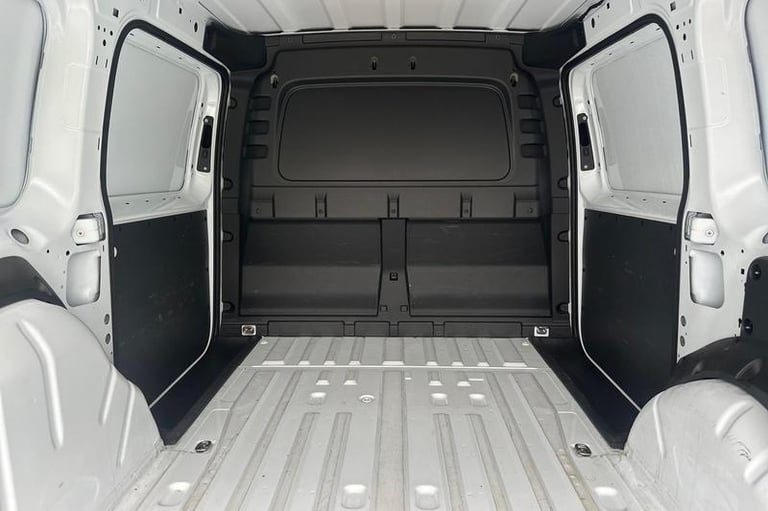 2025 Ford Transit Connect 250 Trend AUTO L2 LWB 1.5 EcoBoost PHEV 150ps, REAR PARKING SENSORS, BL...