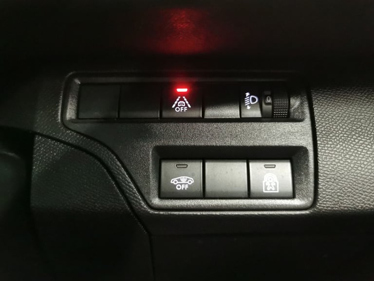 2022 Peugeot 3008 1.5 BlueHDi Allure 5dr HATCHBACK DIESEL Manual