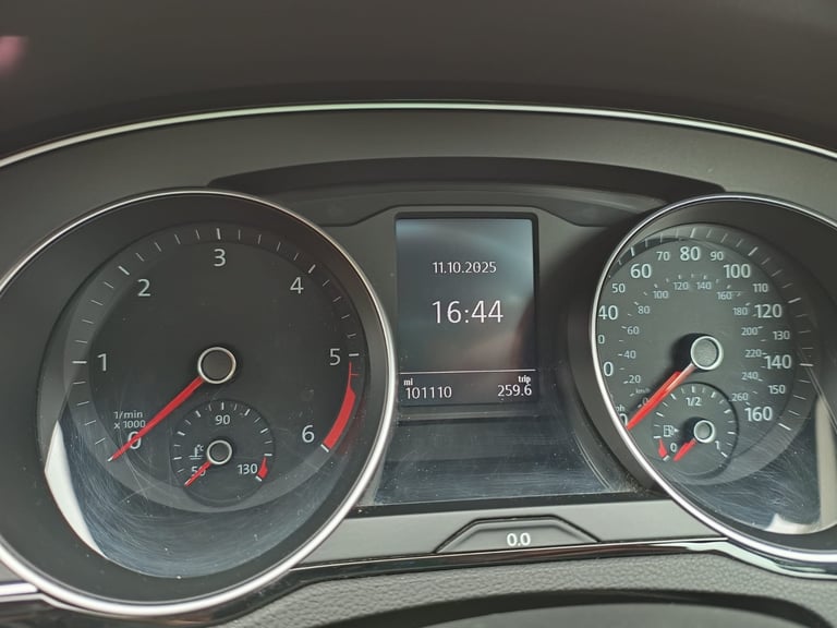 Volkswagen, PASSAT, Estate, 2016, Manual, 1598 (cc), 5 doors