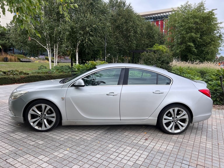 2010 Vauxhall Insignia 2.0 CDTi SRi Nav [160] 5dr Auto HATCHBACK Diesel Automatic