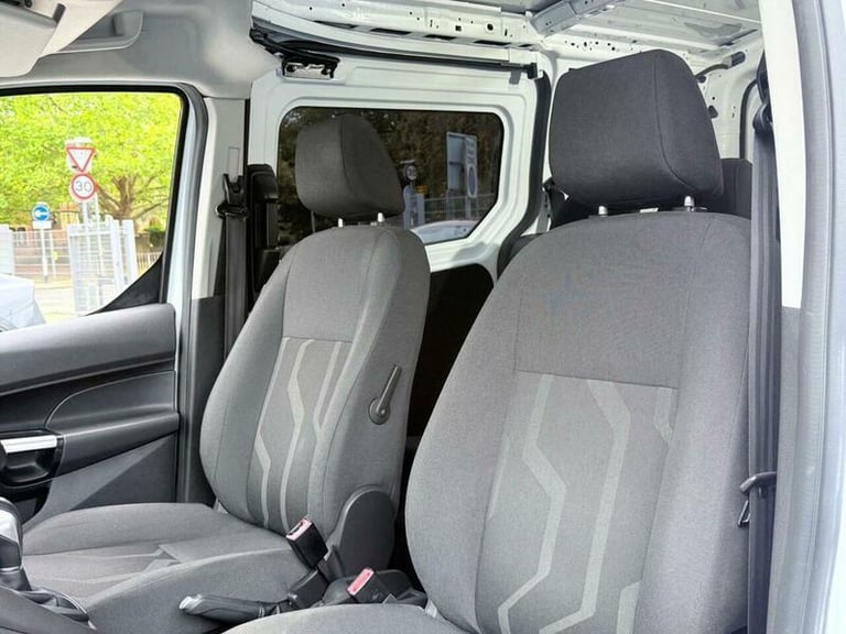 2018 Ford Transit Connect 1.5 240 EcoBlue Trend Panel Van 5dr Diesel Auto L2 Euro 6 (s/s) (120 ps...
