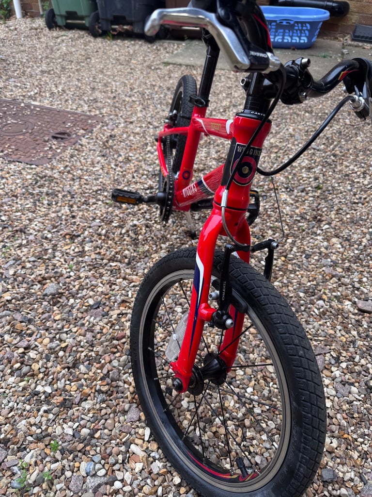 Wiggins Macon 16 inch kids bike