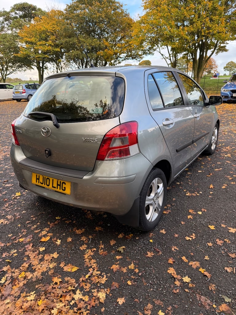 Toyota yaris automatic 