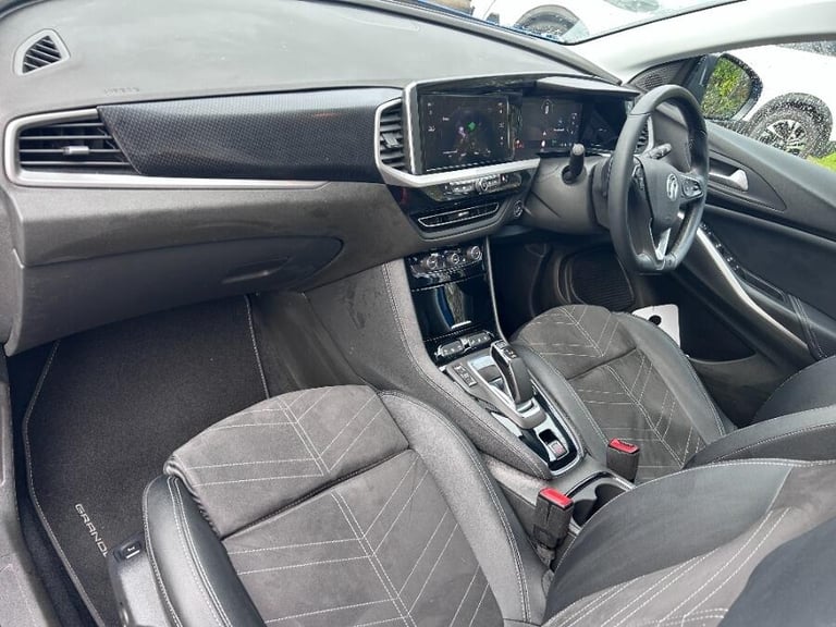 2023 Vauxhall Crossland X 1.6 14.2kwh Ultimate Suv 5dr Petrol Plug In Hybrid Auto Euro 6 (s/s) (2...