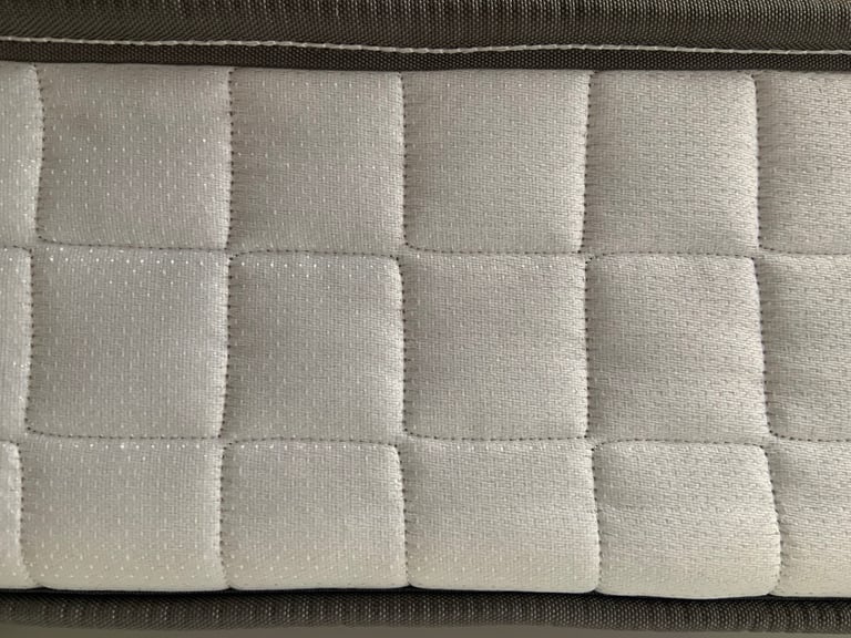 Silentnight Healthy Growth Single Mattress (RRP £178)