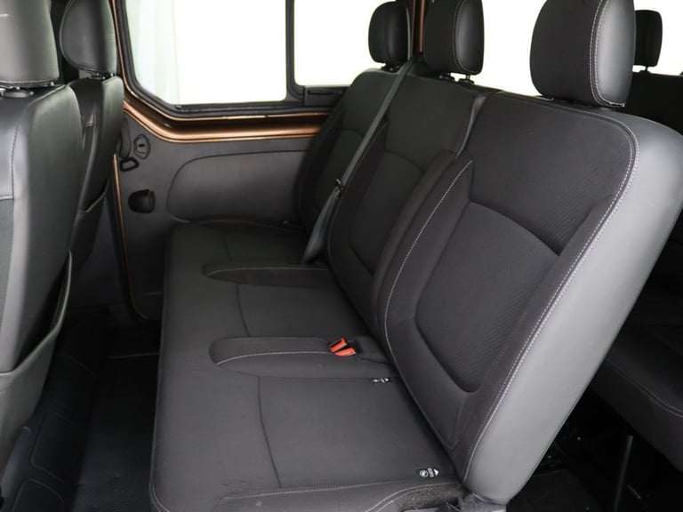 2020 Renault Trafic LL30 ENERGY dCi 170 Sport Nav 9 Seater EDC MPV DIESEL Automatic