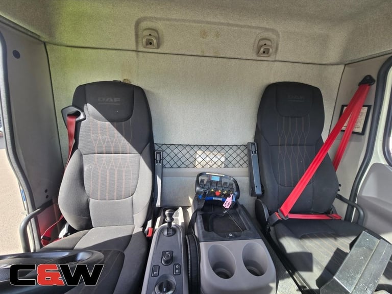 2019 (19) DAF FA LF 210 4x2 DROPSIDE WITH REAR MOUNTED CRANE – 249,000Kms