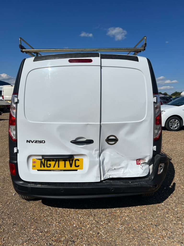 2021 NISSAN NV250 ACENTA VAN 5 SEATER LWB EURO 6 ULEZ SALVAGE DAMAGED REPAIR CAT