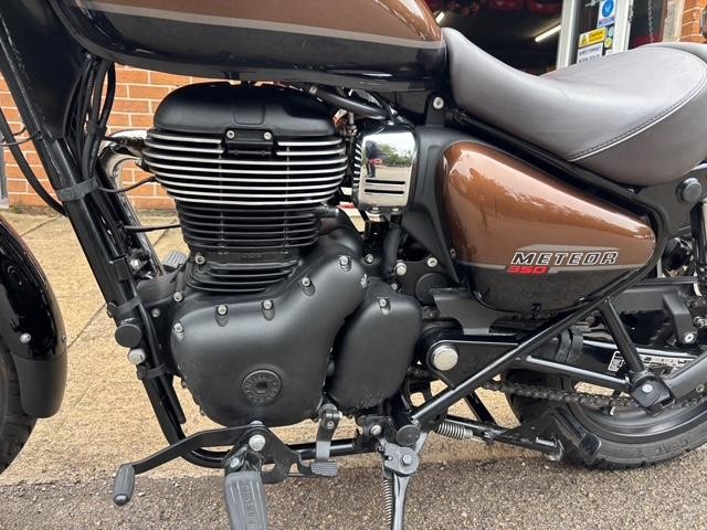 2024 ROYAL ENFIELD METEOR 350CC E5 SUPERNOVA BROWN 