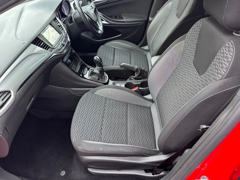 2020 Vauxhall Astra 1.2 Turbo 145 SRi VX-Line Nav 5dr HATCHBACK Petrol Manual