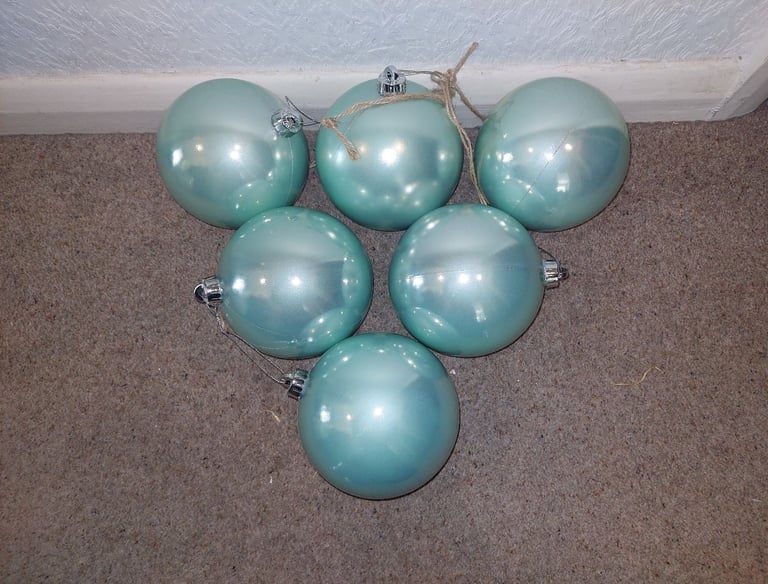 6 x Extra Large Christmas Tree BAUBLES in Sea Green Giant Decorations