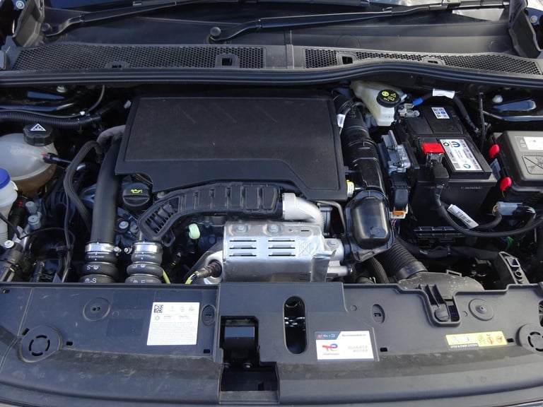 2025 25 REG PEUGEOT 208 ALLURE PURETECH DAMAGED REPAIRABLE SALVAGE