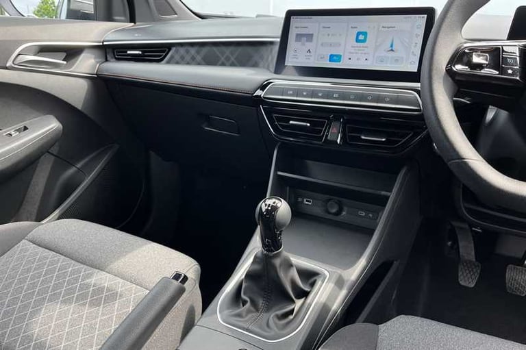 2025 MG MG3 1.5 SE Hatchback 5dr Petrol Manual Euro 6 (s/s) (115 ps) Hatchback Petrol Manual