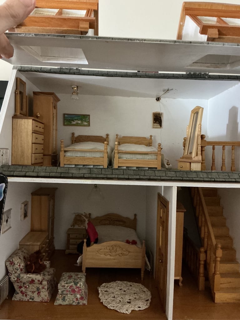 Fully furnished dolls house