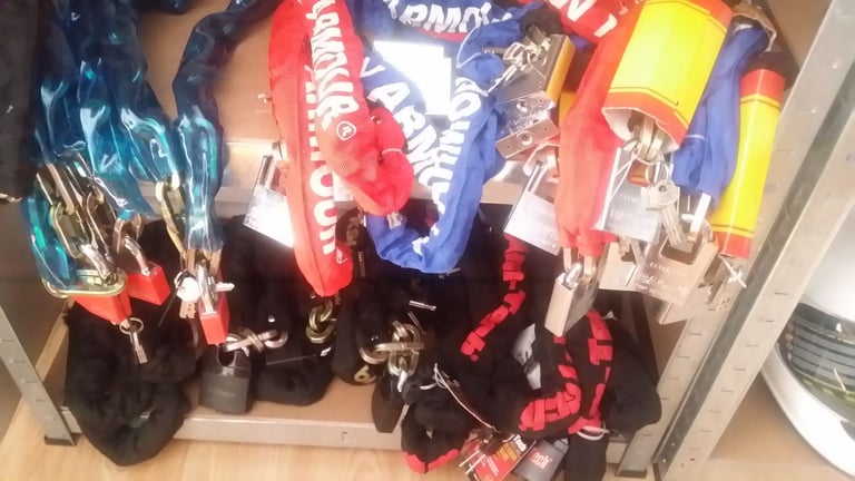 East London Motorcycle Clothing – ALL TYPES – SEE PHOTOS – EAST LONDON - 746