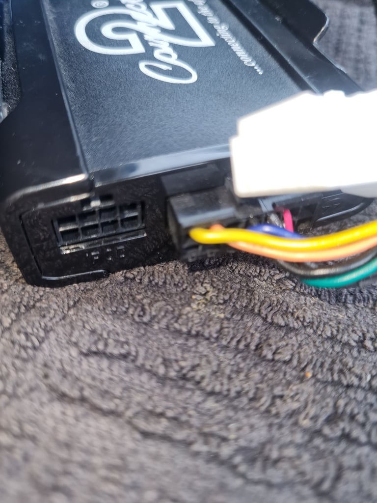 Connect 2 Car Toyota ipod usb sd card hands free 