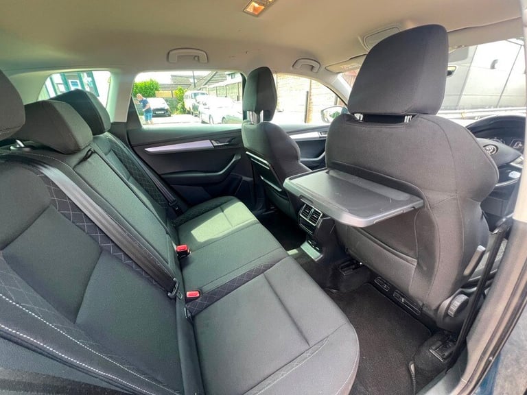 Skoda Karoq 1.0 TSI SE Nav Plus SUV 5dr Petrol Manual Euro 6 (s/s) (115 ps)