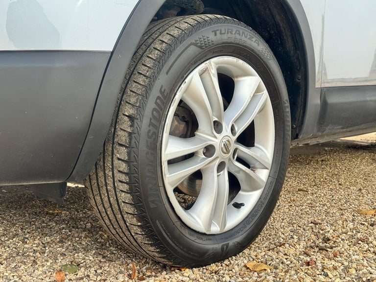 2013 Nissan Qashqai 1.6 Acenta 2WD Euro 5 (s/s) 5dr HATCHBACK Petrol Manual