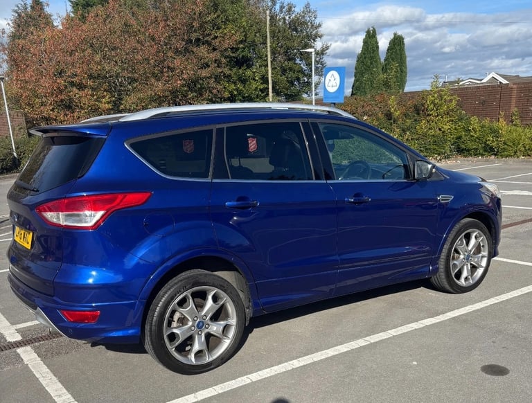* TOP SPEC * 2016 FORD KUGA 2.0 TDCI TITANIUM SPORT SUV 150 BHP 6 SPEED MANUAL EURO 6 *