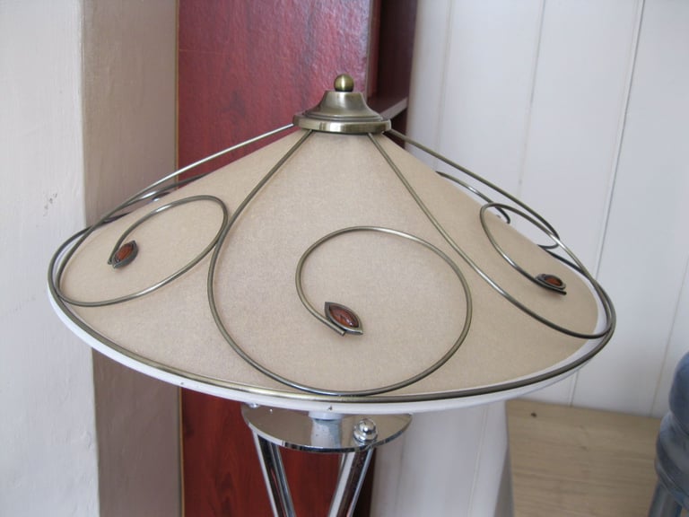 image for FLOOR LAMP WITH LED BULB, SHADE AND FOOT SWITCH GUNNISLAKE PL18 9NA