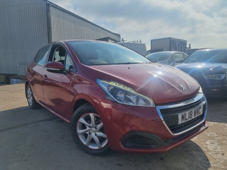 PEUGEOT 208 1.2 PETROL VERY LOW MILEAGE 5 DOOR HATCHBACK MANUAL 