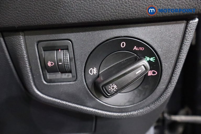 2018 Volkswagen Polo 1.0 TSI 95 SE 5dr Hatchback Petrol Manual