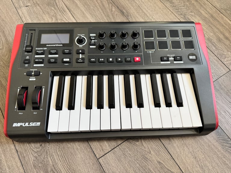 Novation Impulse 25 Key USB MIDI Controller Keyboard